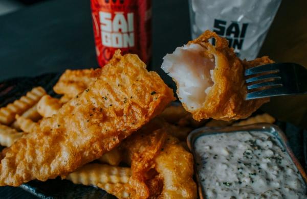 dégustation d'un fish and chips