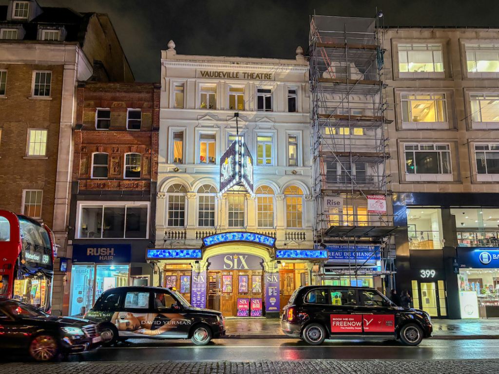 Théâtre du spectacle SIX à Londres
