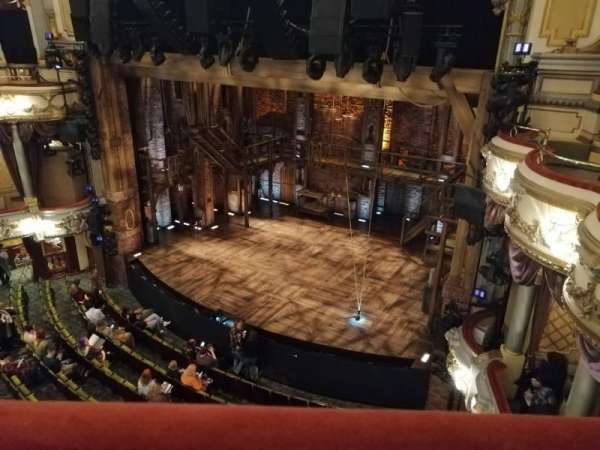 Vue depuis le Dress Circle au Victoria Palace à Londres